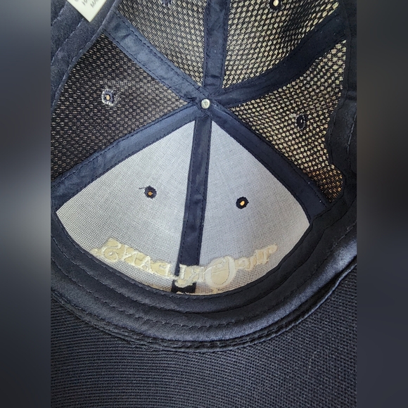 The Orlean Hote and Caino Las Vegas Two-tone Mesh Trucker Hat - Picture 4 of 10